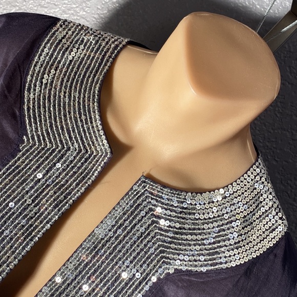 TORY BURCH - top: l/s navy 3/4 slv w silver sequin accents on neck & cuffs - 10 - Picture 9 of 16